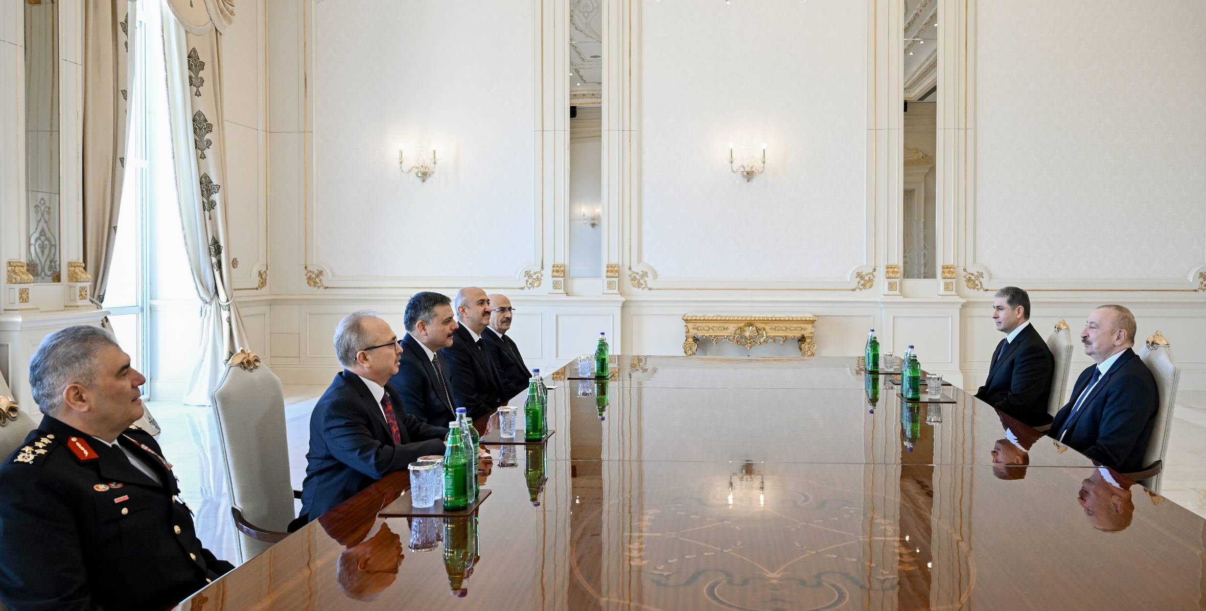 c0d78a095f24835d75570248b7533aa2_2846322