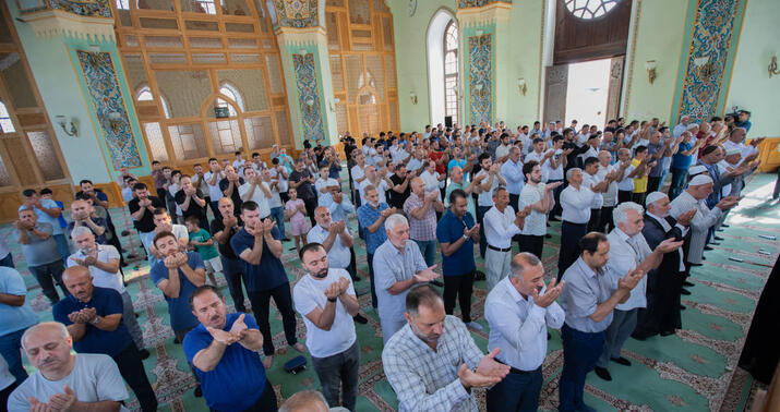 1749185785_bayram_namazi_2
